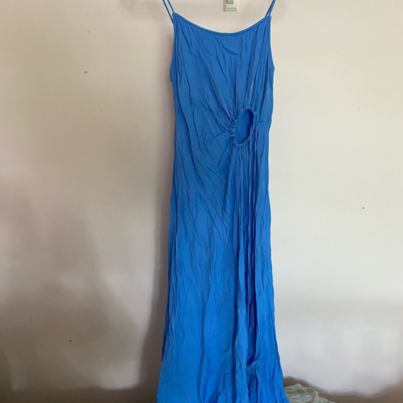 FARM Rio Cutout Slipdress - Picture 2 of 4